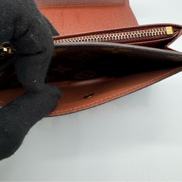 Louis Vuitton Dark Brown Monogram Wallet | Very Good Condition - Picture 11 of 15